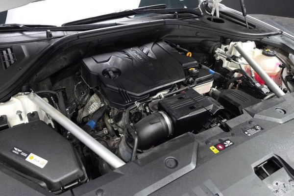 2021 Genesis GV70 с пробегом 40 709 км