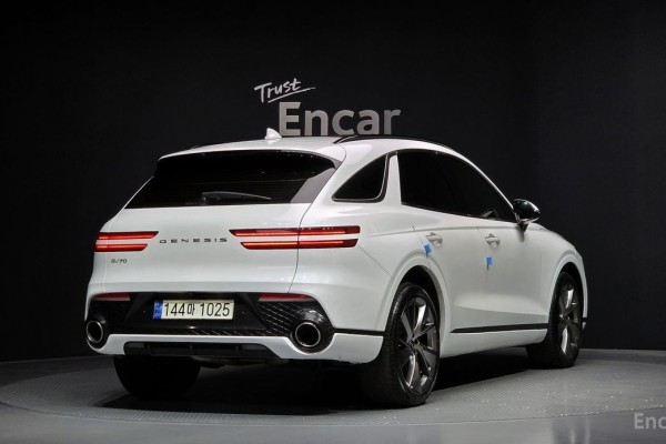 2021 Genesis GV70 с пробегом 58 488 км