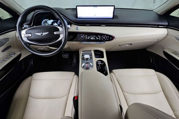 2021 Genesis GV70 с пробегом 149 834 км