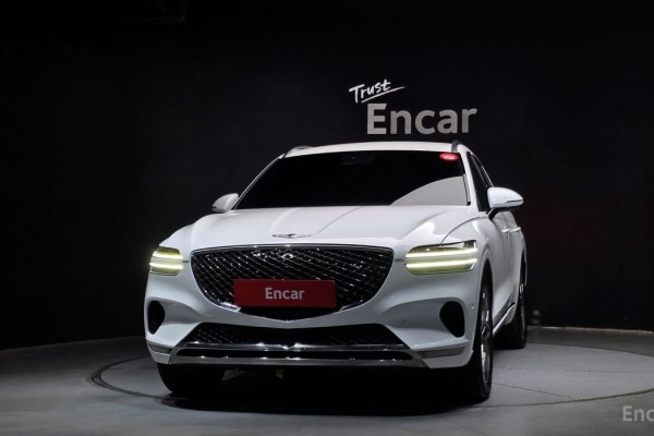 2021 Genesis GV70 с пробегом 102 526 км