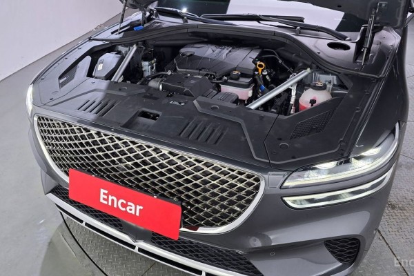 2021 Genesis GV70 с пробегом 50 007 км