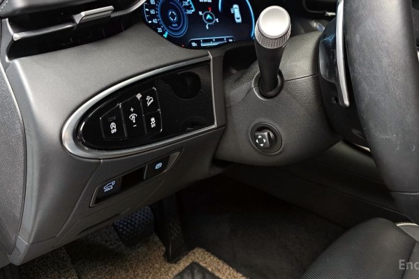 2021 Genesis GV70 с пробегом 102 526 км