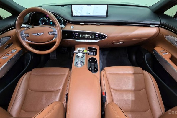 2021 Genesis GV70 с пробегом 50 007 км