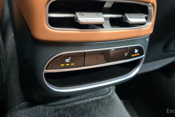 2021 Genesis GV70 с пробегом 50 007 км