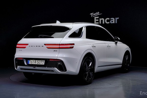 2021 Genesis GV70 с пробегом 74 591 км