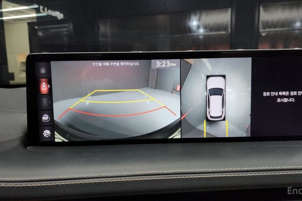 2021 Genesis GV70 с пробегом 68 946 км