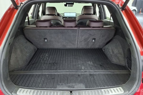 2021 Genesis GV70 с пробегом 78 620 км