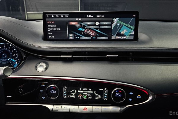 2022 Genesis GV70 с пробегом 46 799 км