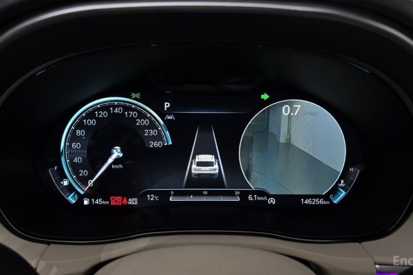 2021 Genesis GV70 с пробегом 146 256 км