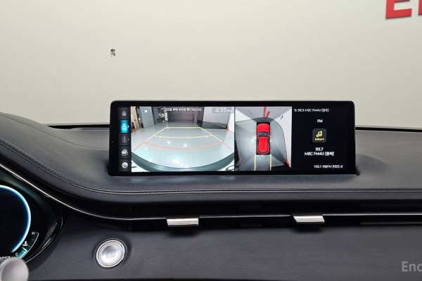 2021 Genesis GV70 с пробегом 104 687 км