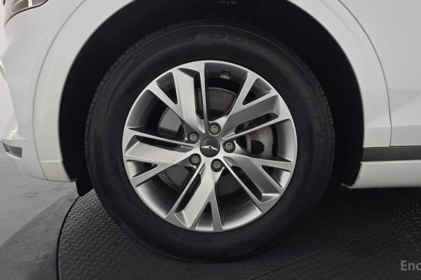 2021 Genesis GV70 с пробегом 60 056 км