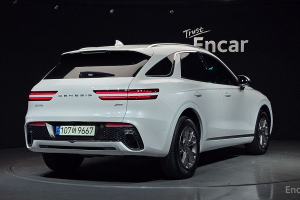 2021 Genesis GV70 с пробегом 70 577 км
