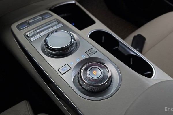 2021 Genesis GV70 с пробегом 70 577 км