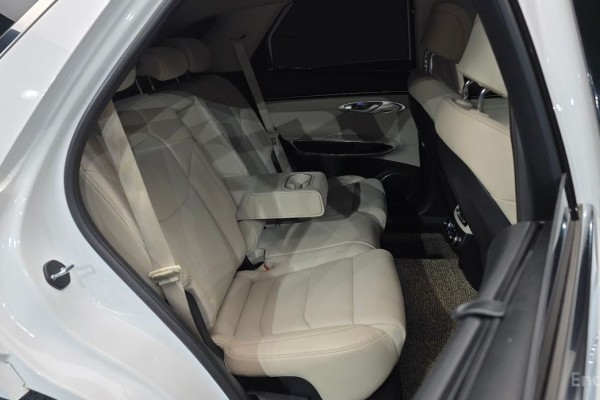 2021 Genesis GV70 с пробегом 70 577 км