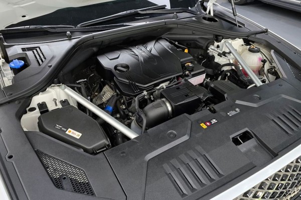 2022 Genesis GV70 с пробегом 58 003 км