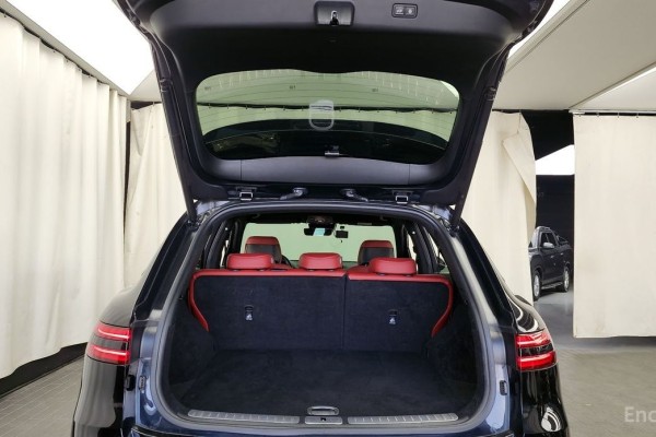 2021 Genesis GV70 с пробегом 74 027 км