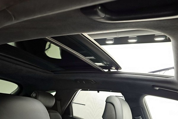 2021 Genesis GV70 с пробегом 82 922 км