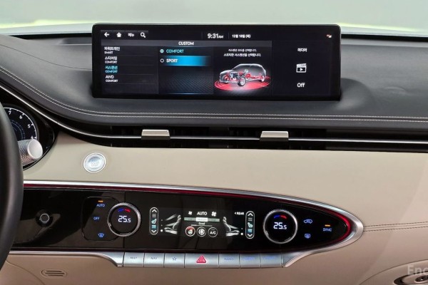 2022 Genesis GV70 с пробегом 58 003 км