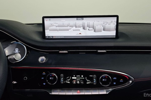 2022 Genesis GV70 с пробегом 50 358 км