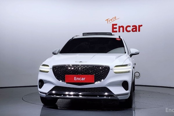 2021 Genesis GV70 с пробегом 40 465 км