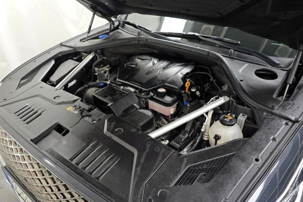 2021 Genesis GV70 с пробегом 71 272 км