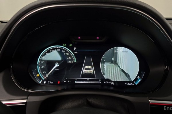 2021 Genesis GV70 с пробегом 71 272 км