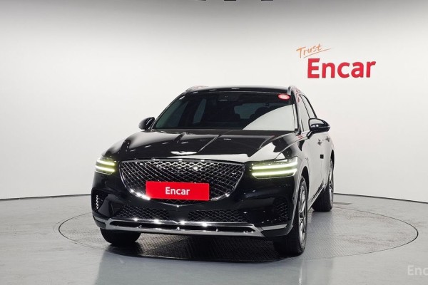 2022 Genesis GV70 с пробегом 40 751 км