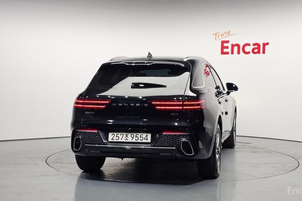 2022 Genesis GV70 с пробегом 40 751 км