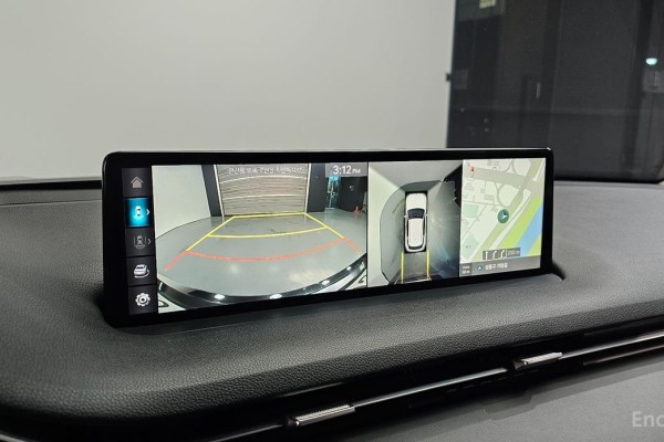 2022 Genesis GV70 с пробегом 40 751 км