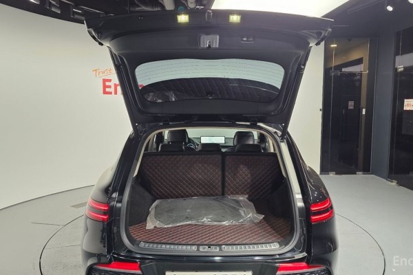 2022 Genesis GV70 с пробегом 40 751 км