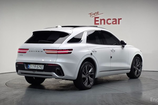 2021 Genesis GV70 с пробегом 46 152 км