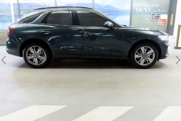 2021 Genesis GV70 с пробегом 54 818 км