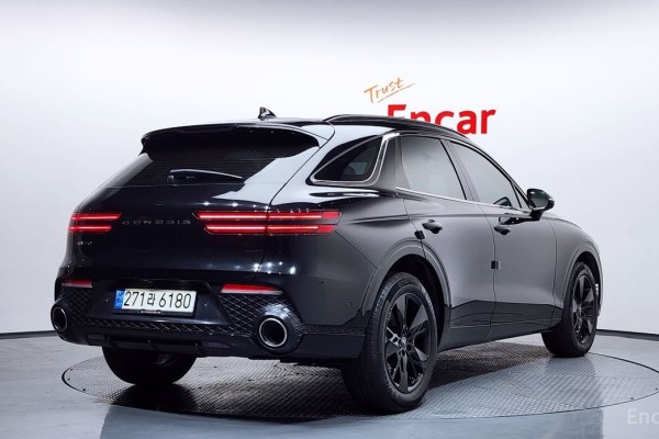 2021 Genesis GV70 с пробегом 65 144 км