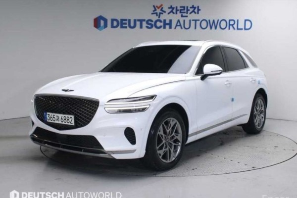 2021 Genesis GV70 с пробегом 44 738 км