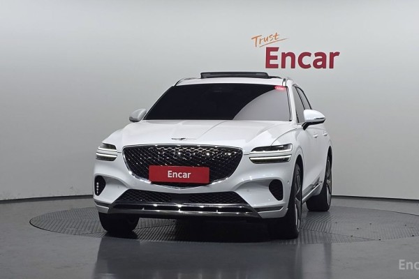 2021 Genesis GV70 с пробегом 92 922 км