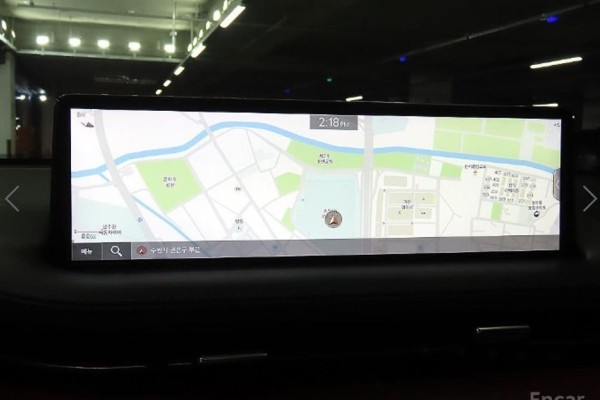 2021 Genesis GV70 с пробегом 54 818 км