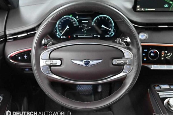 2021 Genesis GV70 с пробегом 44 738 км