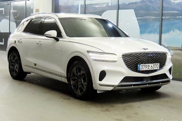 2021 Genesis GV70 с пробегом 99 263 км