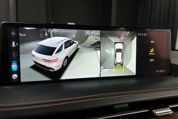 2021 Genesis GV70 с пробегом 52 649 км