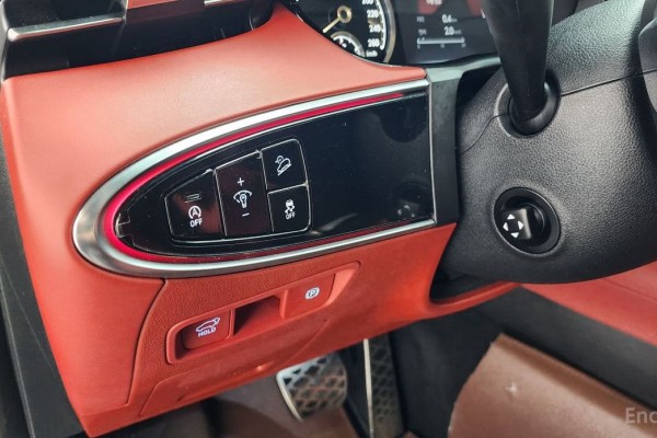 2021 Genesis GV70 с пробегом 65 144 км