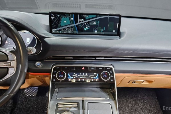 2021 Genesis GV80 с пробегом 67 626 км