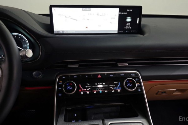 2021 Genesis GV80 с пробегом 85 881 км