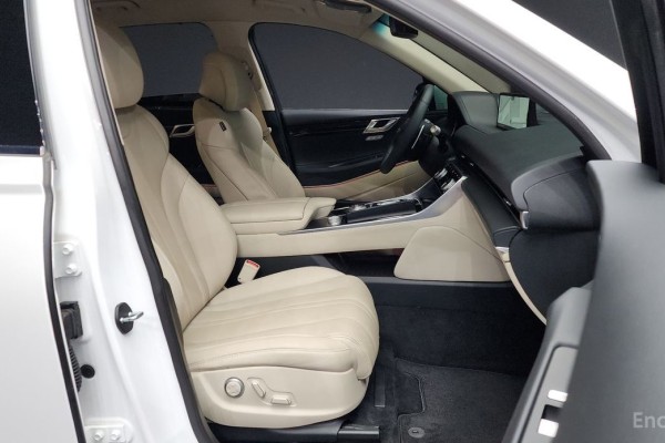 2021 Genesis GV80 с пробегом 58 714 км