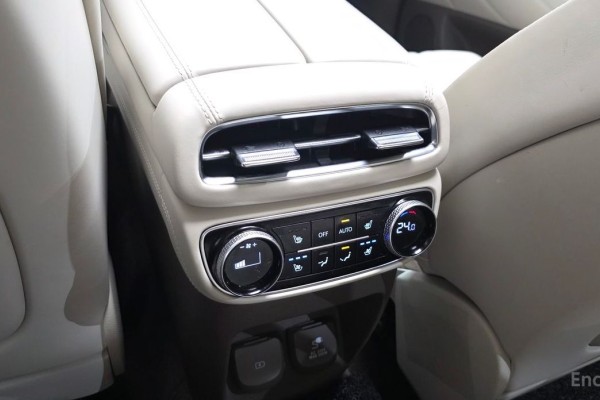 2021 Genesis GV80 с пробегом 54 834 км