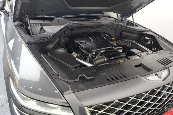 2021 Genesis GV80 с пробегом 83 520 км