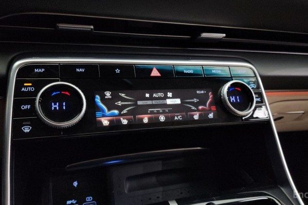 2021 Genesis GV80 с пробегом 58 714 км