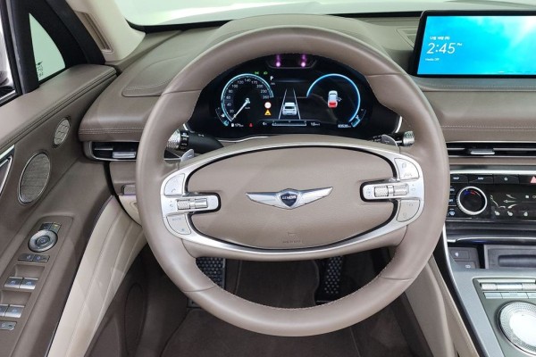 2021 Genesis GV80 с пробегом 83 520 км