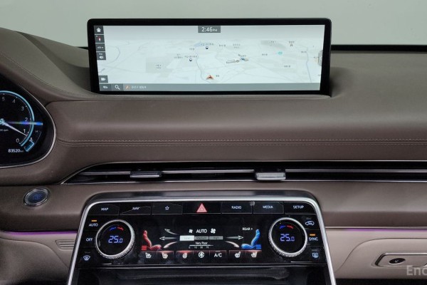 2021 Genesis GV80 с пробегом 83 520 км