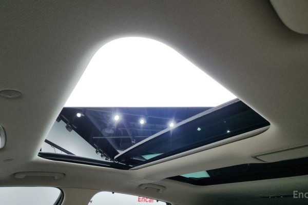 2021 Genesis GV80 с пробегом 83 520 км