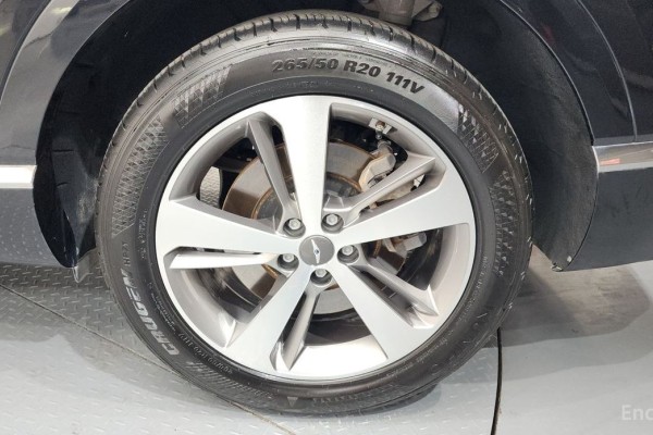 2021 Genesis GV80 с пробегом 99 536 км